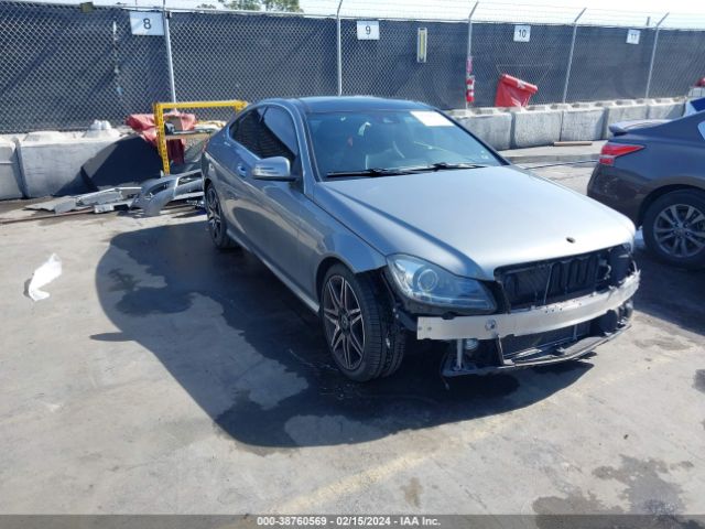 MERCEDES-BENZ C 350 2013 wddgj5hb4dg054922