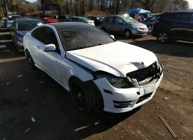 MERCEDES-BENZ C-CLASS 2014 wddgj8jb0eg181146