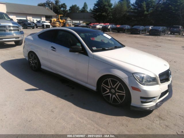 MERCEDES-BENZ C-CLASS 2014 wddgj8jb7eg202249