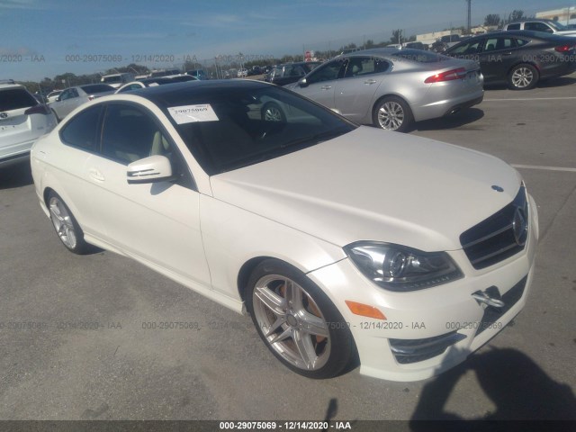 MERCEDES-BENZ C-CLASS 2014 wddgj8jb9eg211616