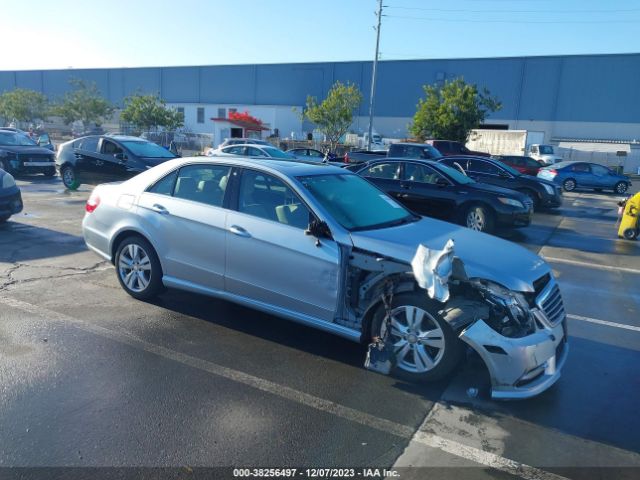 MERCEDES-BENZ NULL 2013 wddhf2eb9da734049