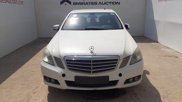 MERCEDES-BENZ E 300 2011 wddhf5eb6ba365102