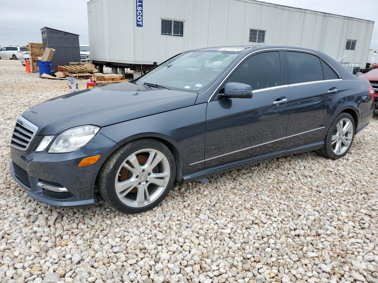 MERCEDES-BENZ E-KLASSE 2013 wddhf5kb1da676797