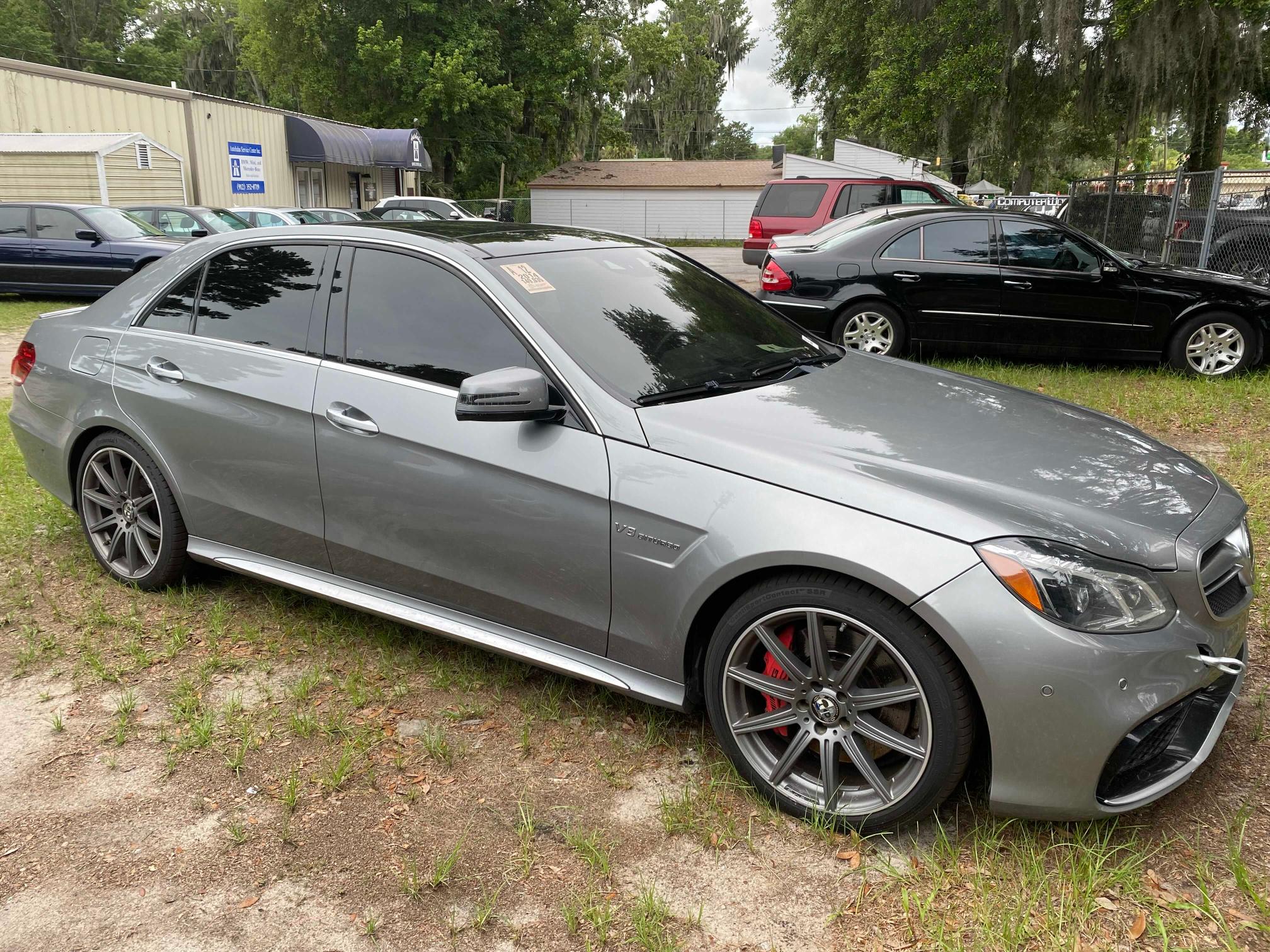 MERCEDES-BENZ E 63 AMG-S 2014 wddhf7gbxea883369