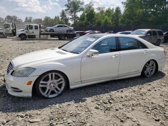 MERCEDES-BENZ S 550 2010 wddng7bb0aa350058