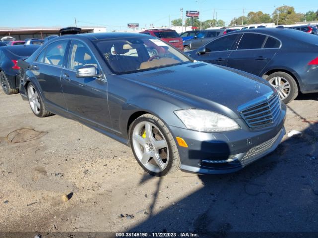 MERCEDES-BENZ S 550 2011 wddng7bb1ba362723