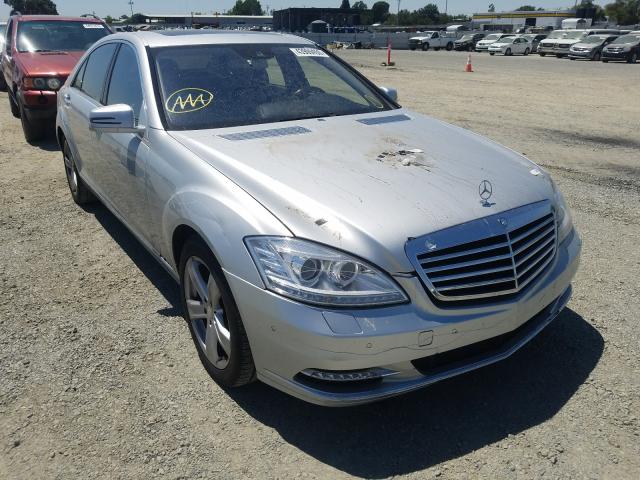 MERCEDES-BENZ S 550 2010 wddng7bb2aa312752