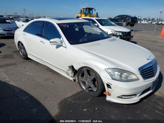 MERCEDES-BENZ S 550 2010 wddng7bb3aa290115