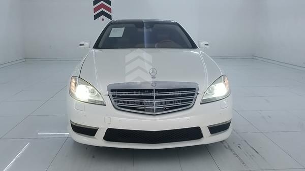 MERCEDES-BENZ S 550 2010 wddng7bb3aa324800