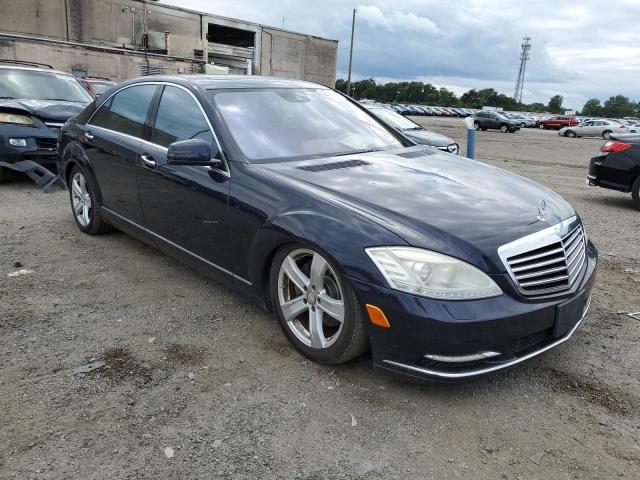 MERCEDES-BENZ S 550 2010 wddng7bb4aa314857