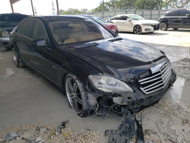 MERCEDES-BENZ S 550 2011 wddng7bb5ba390802