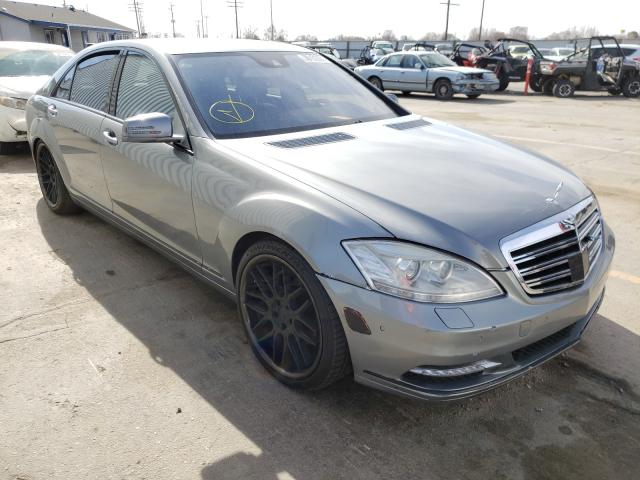 MERCEDES-BENZ S 550 2011 wddng7bb6ba361695