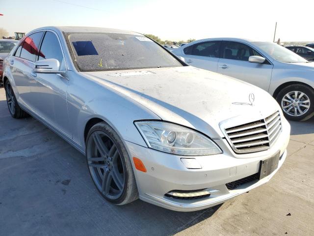 MERCEDES-BENZ S 550 2010 wddng7bb8aa325988