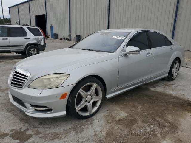 MERCEDES-BENZ S 550 2010 wddng7bb8aa337235