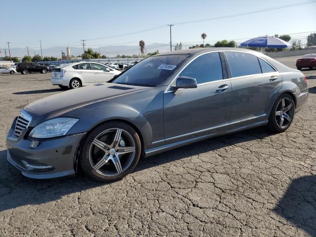 MERCEDES-BENZ S 550 2011 wddng7bb8ba390535