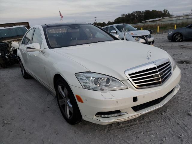 MERCEDES-BENZ S 550 2010 wddng7bbxaa345305