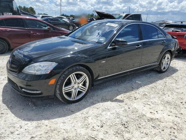 MERCEDES-BENZ S 550 2012 wddng7db2ca451439