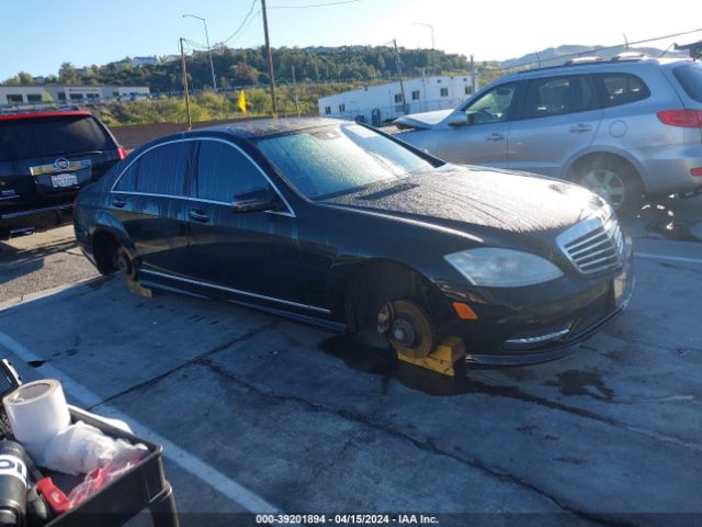 MERCEDES-BENZ S 550 2012 wddng7dbxca424022