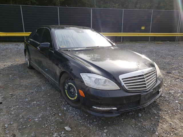 MERCEDES-BENZ S 550 4MAT 2011 wddng8gb0ba399566