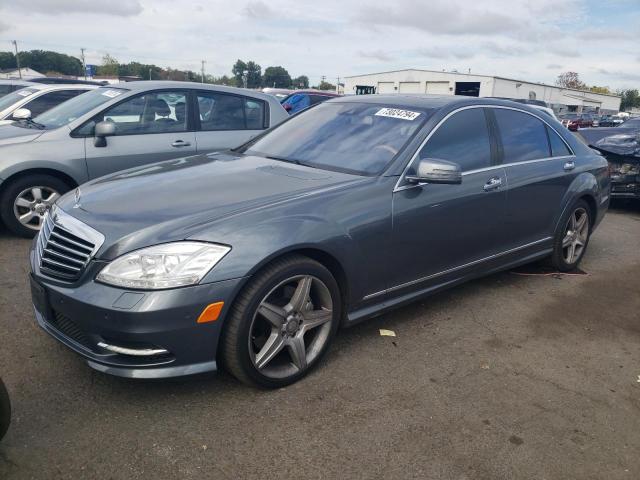 MERCEDES-BENZ S 550 4MAT 2010 wddng8gb1aa359866