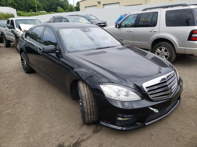 MERCEDES-BENZ S 550 4MAT 2011 wddng8gb2ba373681