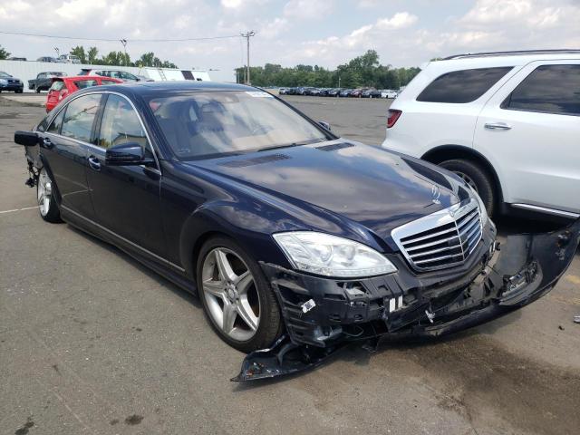 MERCEDES-BENZ S 550 4MAT 2011 wddng8gb8ba371062