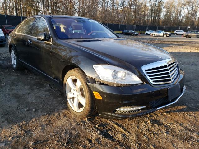 MERCEDES-BENZ S 550 4MAT 2011 wddng8gb8ba398732