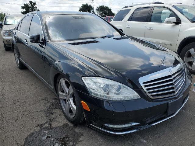 MERCEDES-BENZ S 550 4MAT 2010 wddng8gb9aa330891