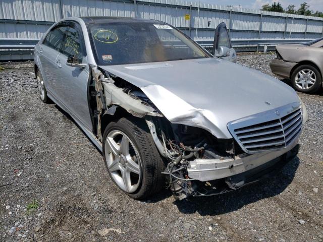 MERCEDES-BENZ S 550 4MAT 2011 wddng8gbxba381902