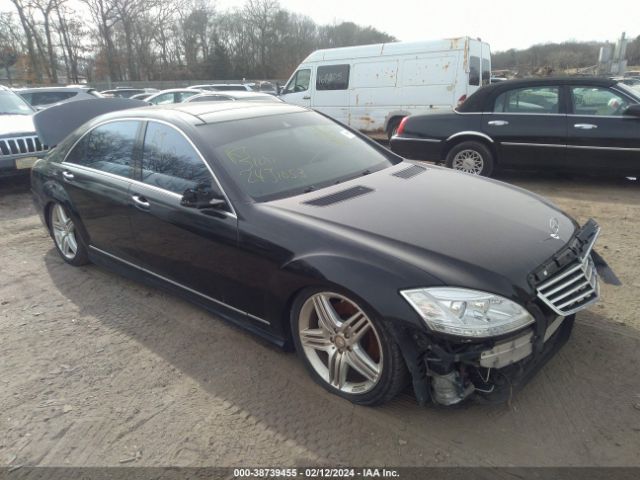 MERCEDES-BENZ S 550 2013 wddng9eb1da527244