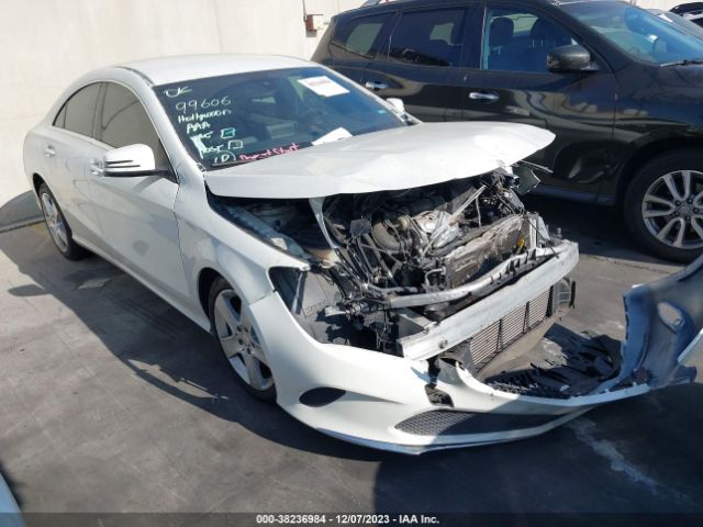 MERCEDES-BENZ NULL 2018 wddsj4eb0jn512648