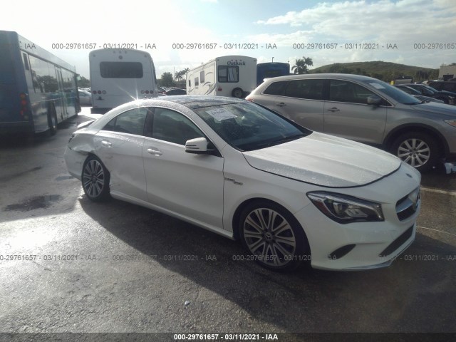 MERCEDES-BENZ CLA 2018 wddsj4eb1jn696112