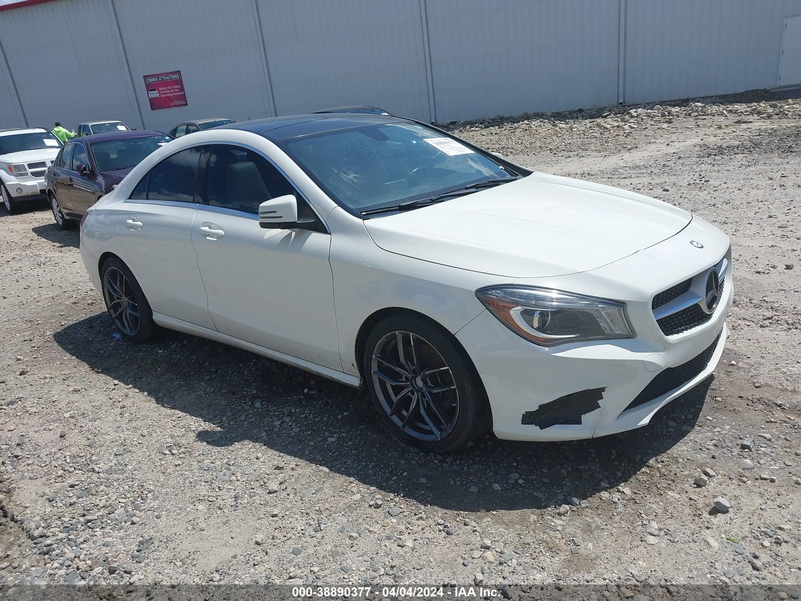 MERCEDES-BENZ CLA-KLASSE 2014 wddsj4eb4en047121