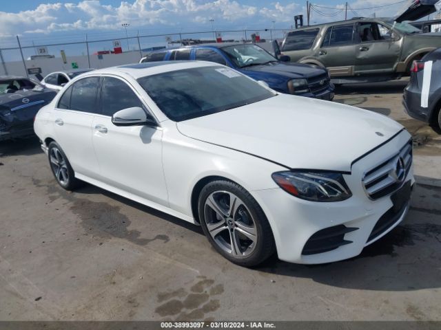 MERCEDES-BENZ E 300 2019 wddzf4jb0ka514902