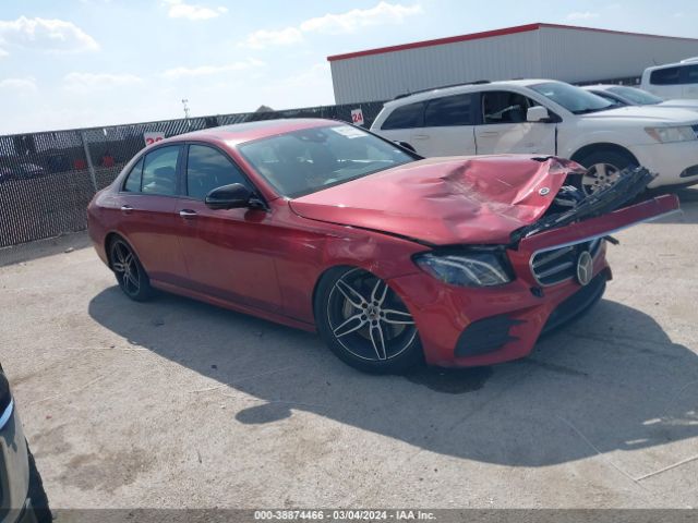 MERCEDES-BENZ E 300 2019 wddzf4jb2ka596356