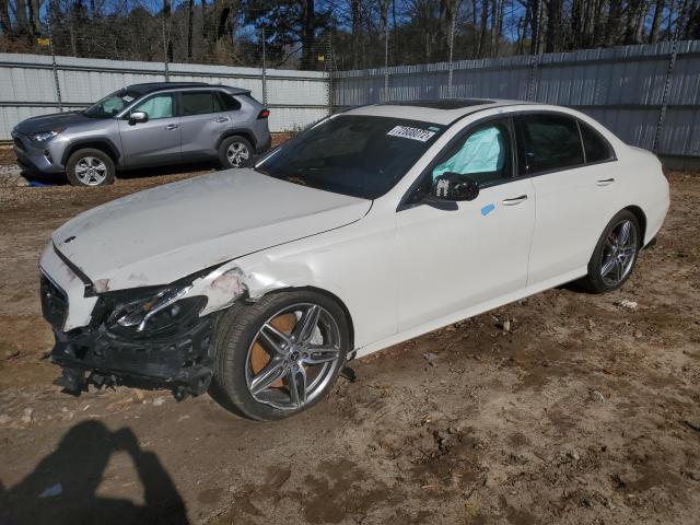 MERCEDES-BENZ E 300 2018 wddzf4jb3ja479772