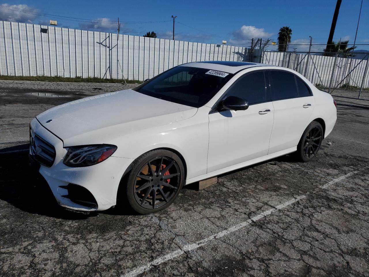 MERCEDES-BENZ E-KLASSE 2019 wddzf4jb4ka583592