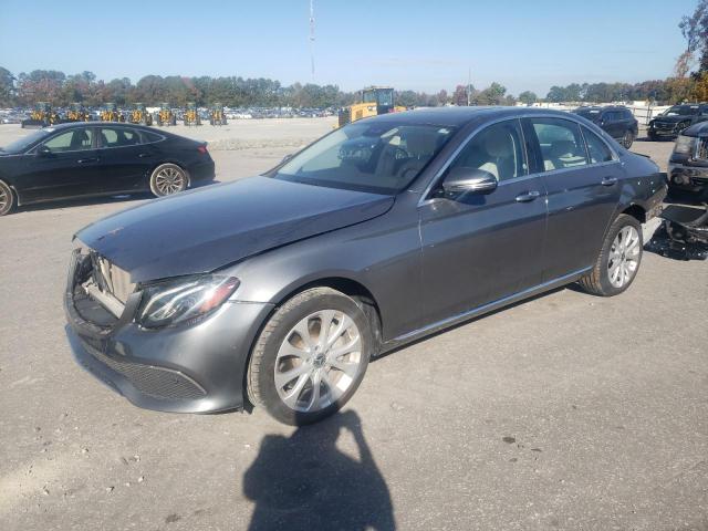 MERCEDES-BENZ E 300 2017 wddzf4jb6ha285649