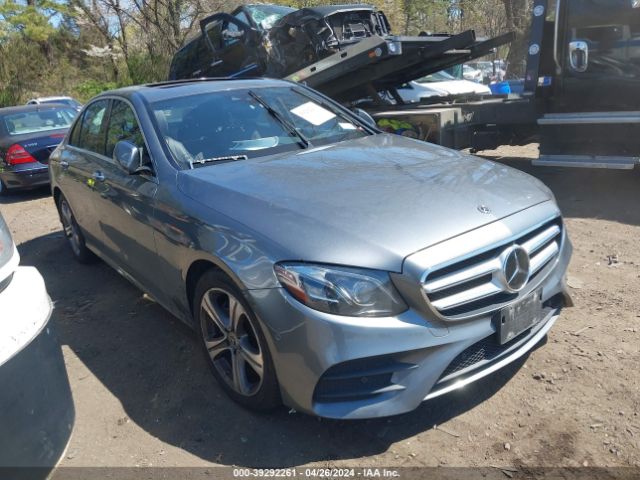 MERCEDES-BENZ E 300 2018 wddzf4kb0ja342447