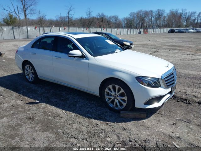 MERCEDES-BENZ E 300 2019 wddzf4kb4ka515887