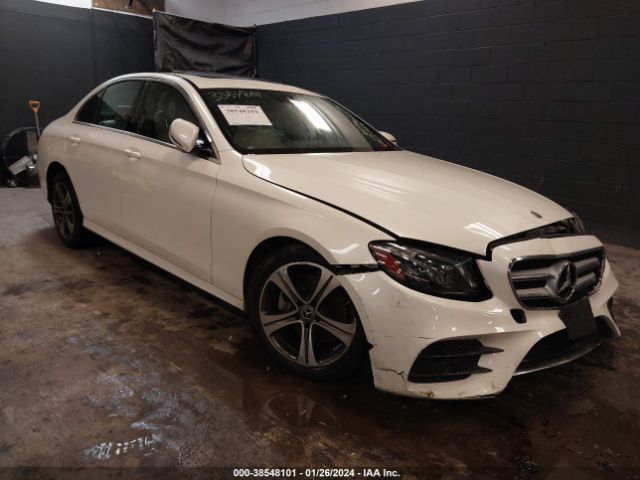 MERCEDES-BENZ E 300 2019 wddzf4kb4ka577287