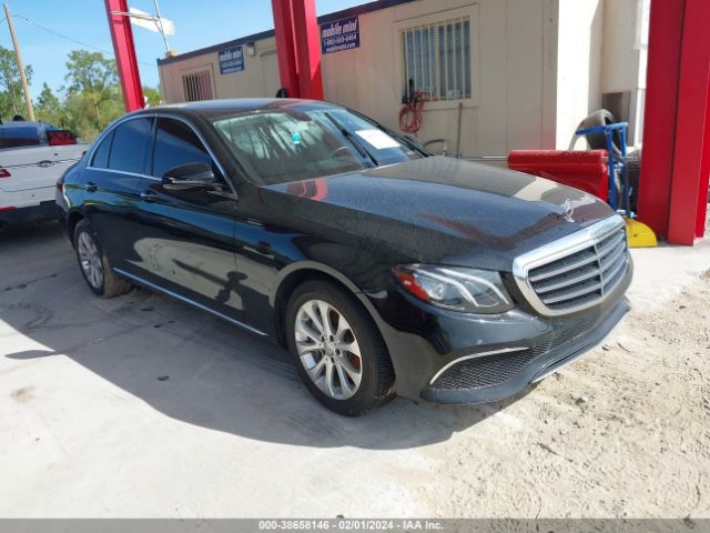 MERCEDES-BENZ E 300 2017 wddzf4kb6ha066124