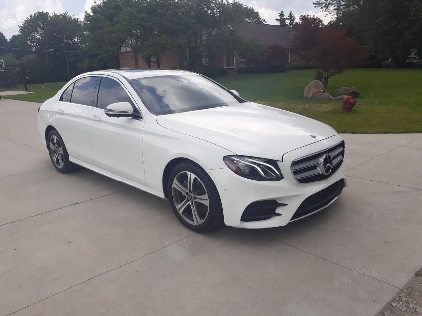 MERCEDES-BENZ E 300 4MAT 2019 wddzf4kb6ka489034