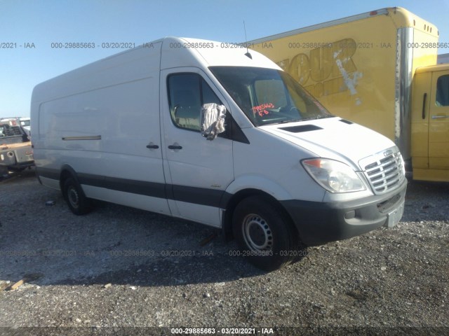 FREIGHTLINER SPRINTER 2013 wdype8cc8d5815001