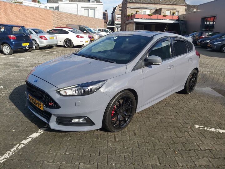 FORD FOCUS 2016 wf05xxgcc5gy16305