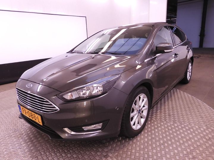 FORD FOCUS 2017 wf05xxgcc5hc61082