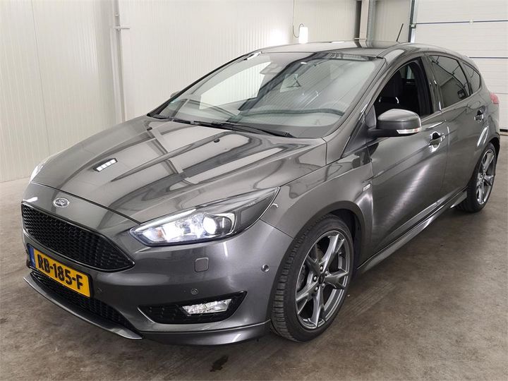 FORD FOCUS 2017 wf05xxgcc5hg28630