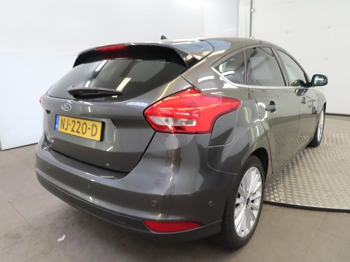 FORD FOCUS 2017 wf05xxgcc5hj01440