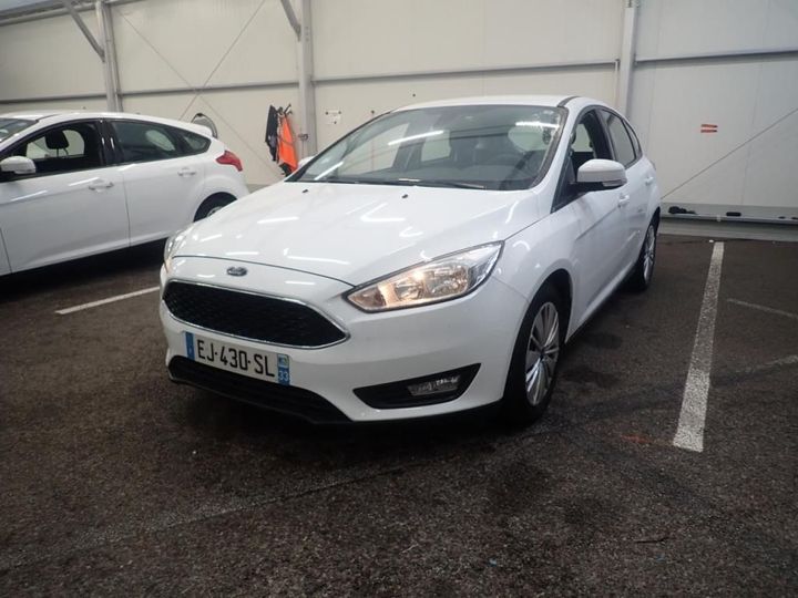 FORD FOCUS 2017 wf05xxgcc5hj08657