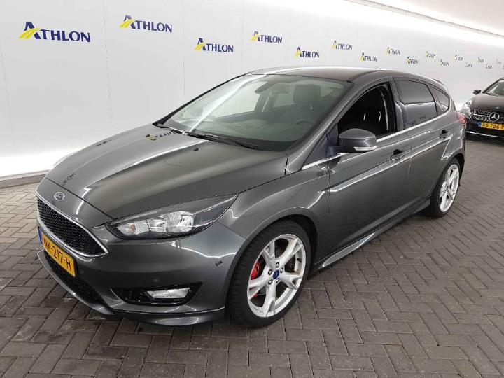 FORD FOCUS HATCHBACK 2017 wf05xxgcc5hj17781